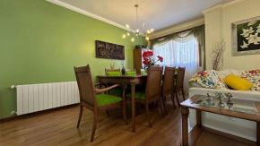 Apartamento há 500 mts da rua coberta